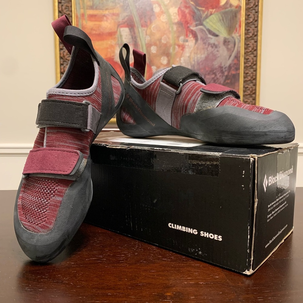 Womens Black Diamond climbing shoes - size 9 new!
